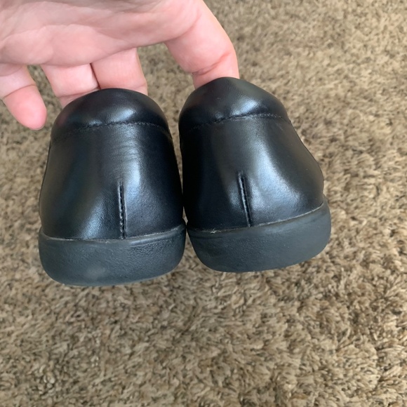 Naturalizer Flexy Black Leather Flats Sz.10M Cushioned Classic Shoes Minimalist - Picture 4 of 11